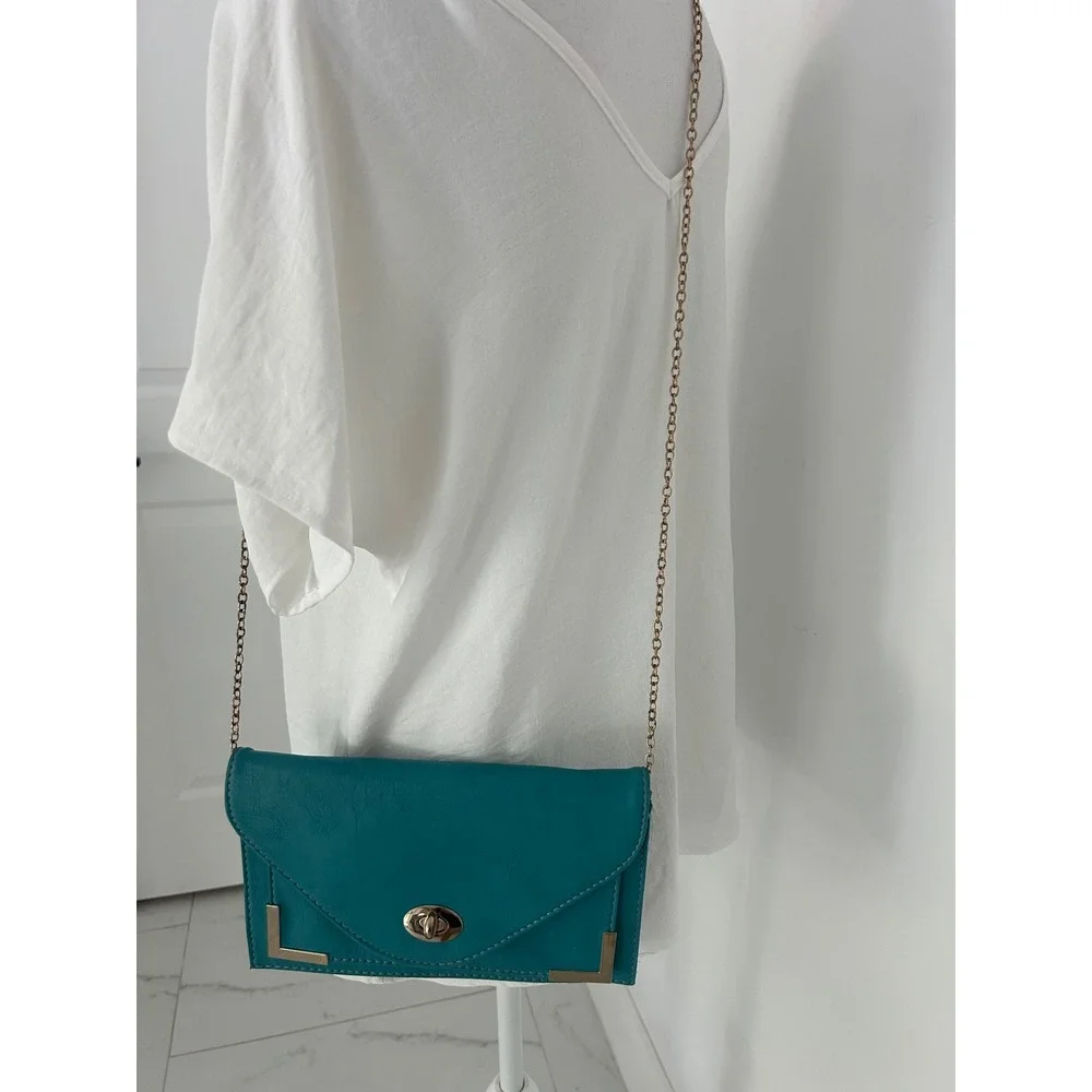 Teal Envelope Clutch Bag Gold Hardware Chain Strap Crossbody Turquoise Faux Leat